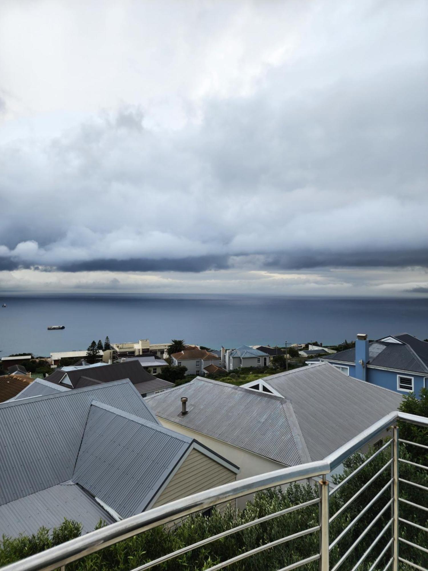 Boulders Blue Bed And Breakfast Simonʼs Town Exteriér fotografie