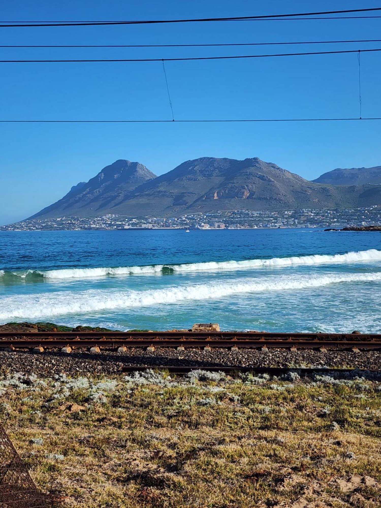 Boulders Blue Bed And Breakfast Simonʼs Town Exteriér fotografie